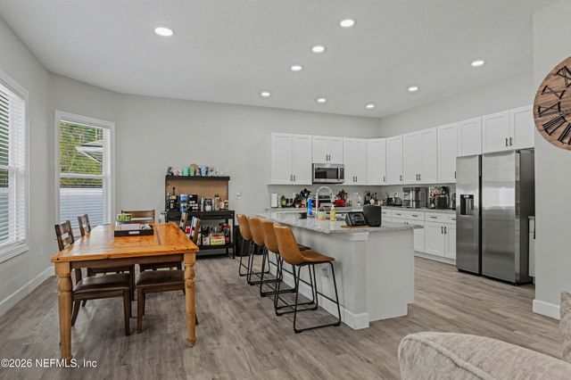 7160 PALM RESERVE Lane, Jacksonville, FL 32222