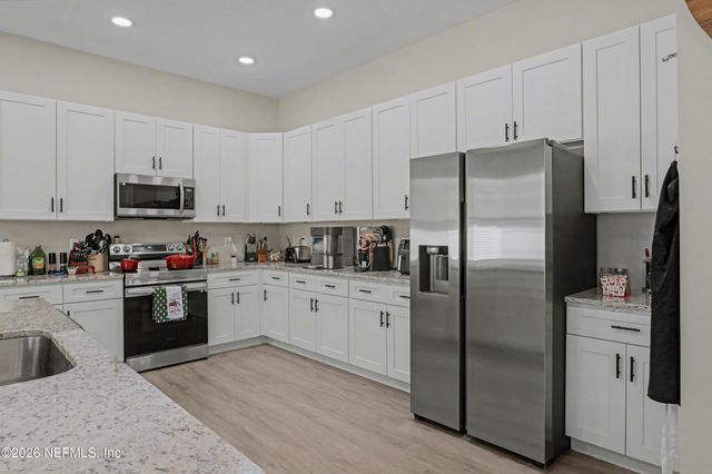 7160 PALM RESERVE Lane, Jacksonville, FL 32222