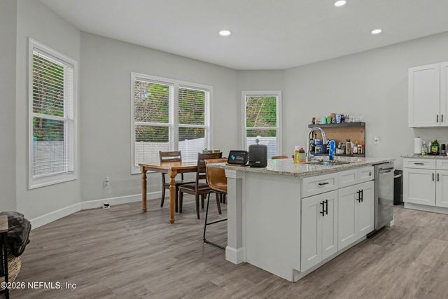 7160 PALM RESERVE Lane, Jacksonville, FL 32222