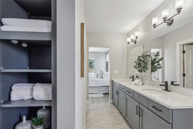 237 N Aiken Ave, East Liberty, PA 15206