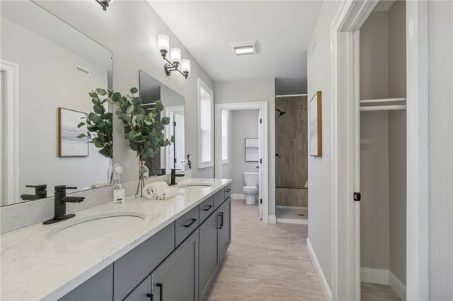 237 N Aiken Ave, East Liberty, PA 15206