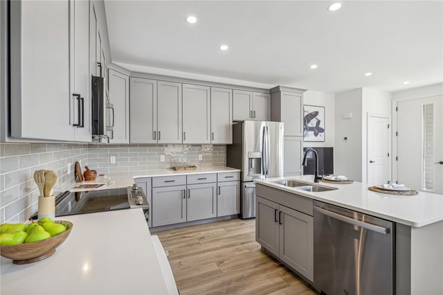 237 N Aiken Ave, East Liberty, PA 15206