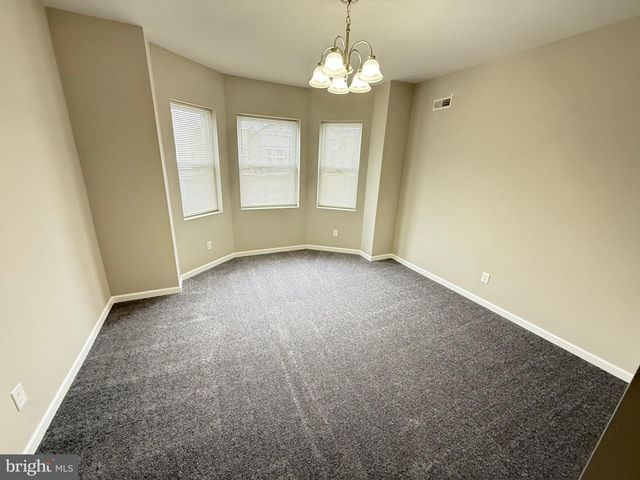 4937 N WARNOCK ST, Philadelphia, PA 19141