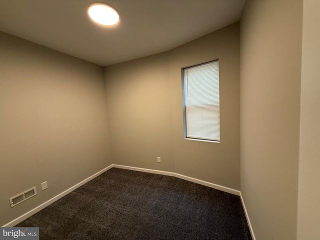 4937 N WARNOCK ST, Philadelphia, PA 19141