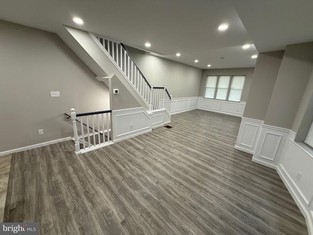 4937 N WARNOCK ST, Philadelphia, PA 19141