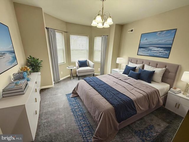 4937 N WARNOCK ST, Philadelphia, PA 19141