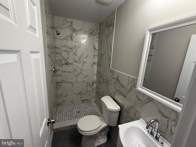 4937 N WARNOCK ST, Philadelphia, PA 19141