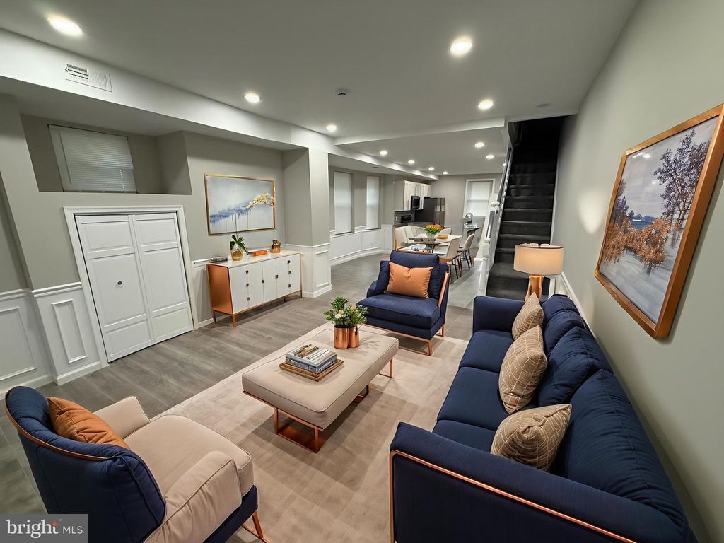 4937 N WARNOCK ST, Philadelphia, PA 19141