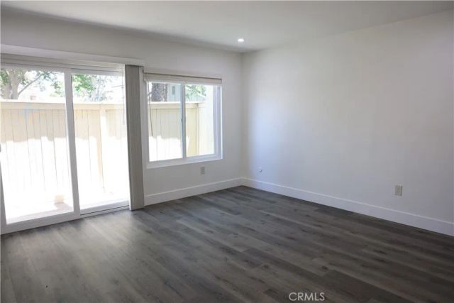1907 W Wakeham Place, Santa Ana, CA 92704