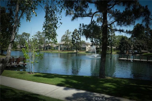 1907 W Wakeham Place, Santa Ana, CA 92704