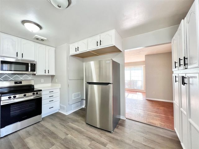 1607 Herschel Street, Arlington, TX 76010