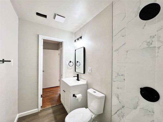 1607 Herschel Street, Arlington, TX 76010