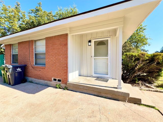 1607 Herschel Street, Arlington, TX 76010