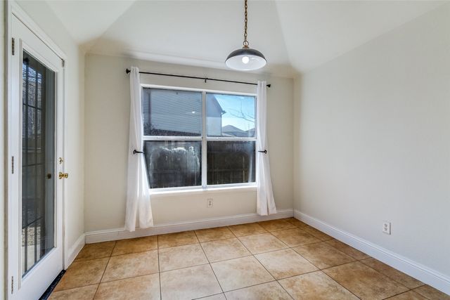 4621 Saint Francis Avenue, Dallas, TX 75227