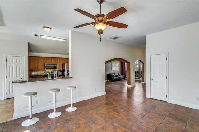 4621 Saint Francis Avenue, Dallas, TX 75227