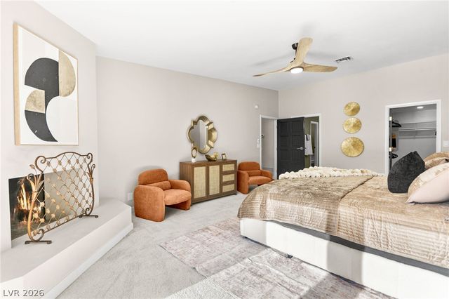 1900 Plaza De La Cruz, Las Vegas, NV 89102