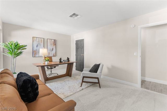 1900 Plaza De La Cruz, Las Vegas, NV 89102
