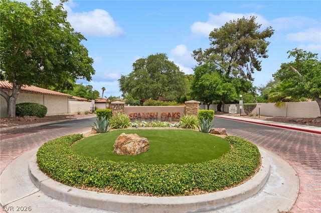 1900 Plaza De La Cruz, Las Vegas, NV 89102