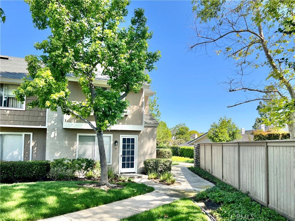 12 Hollowglen, Irvine, CA 92604