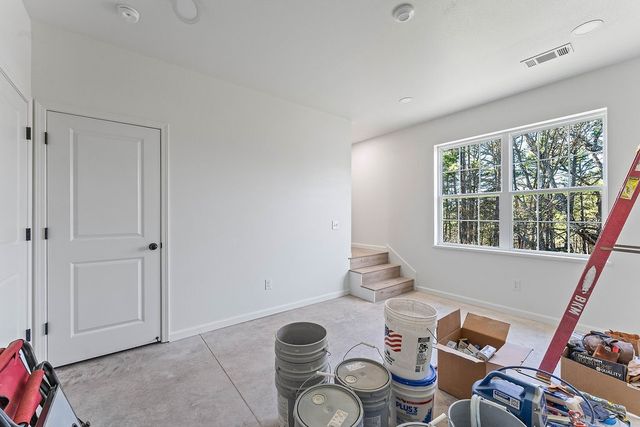 43 Pivot Rock Road, Eureka Springs, AR 72632