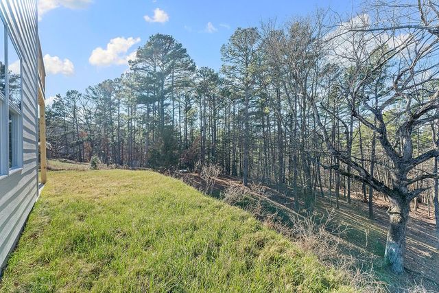 43 Pivot Rock Road, Eureka Springs, AR 72632