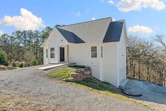 43 Pivot Rock Road, Eureka Springs, AR 72632