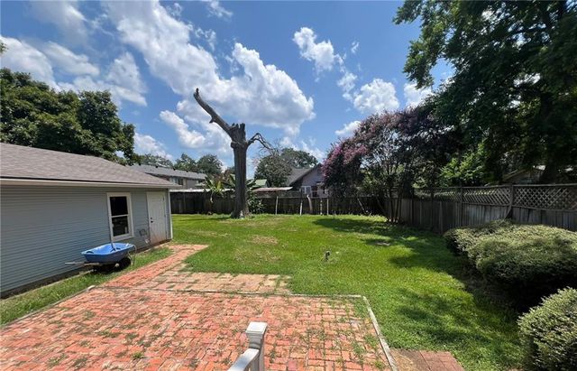 1735 WHITE Street, Alexandria, LA 71301