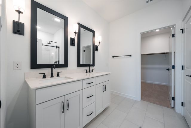 2217 Maple Ridge Drive, Van Alstyne, TX 75495