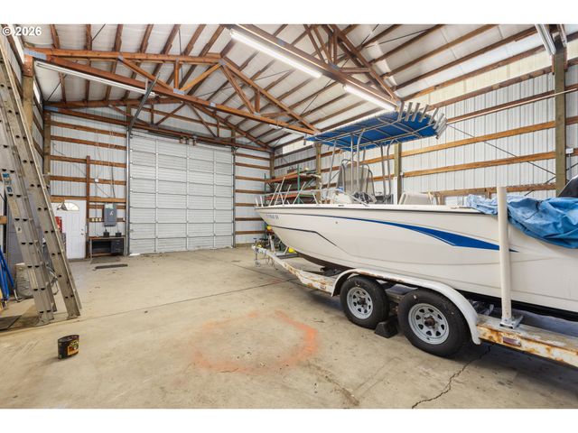 1720 ELGAROSE Rd, Roseburg, OR 97471