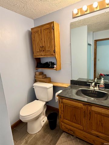 2737 S Pine Meadows Drive, Bloomington, IN 47403