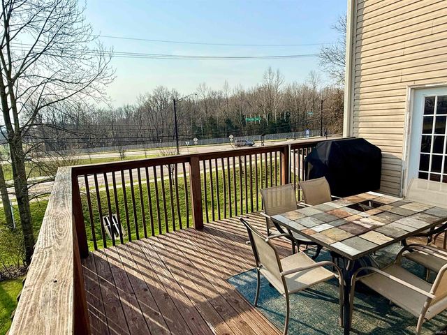 2737 S Pine Meadows Drive, Bloomington, IN 47403