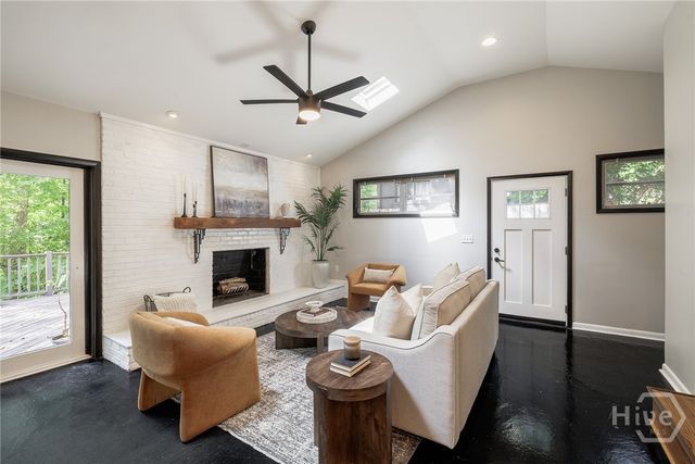 130 Oakdale Road, Athens, GA 30606