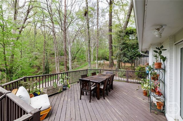 130 Oakdale Road, Athens, GA 30606