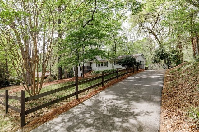 130 Oakdale Road, Athens, GA 30606