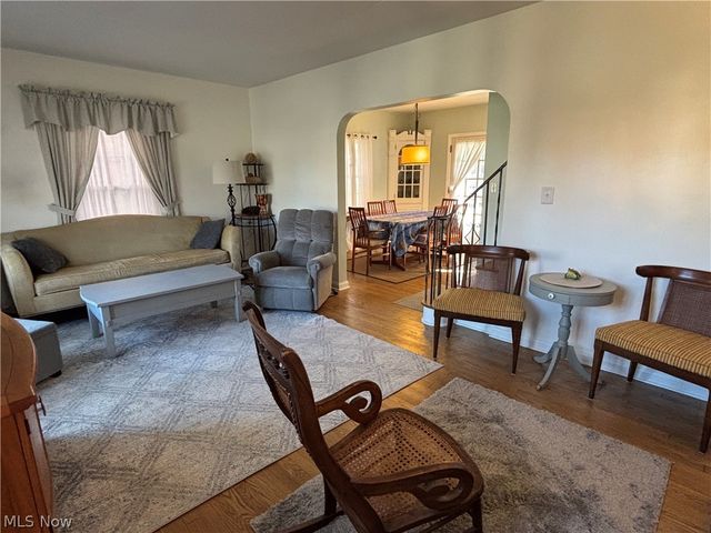 3786 Westwood Road, University Heights, OH 44118