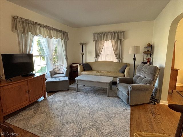 3786 Westwood Road, University Heights, OH 44118