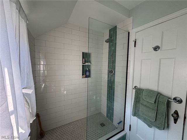 3786 Westwood Road, University Heights, OH 44118