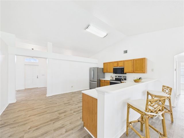 8135 100th Avenue, Vero Beach, FL 32967