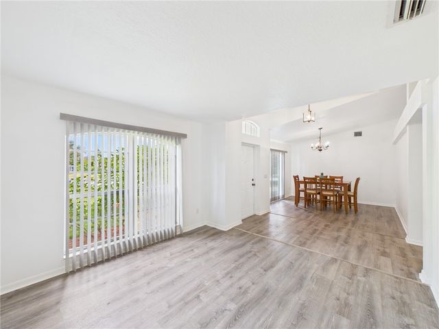 8135 100th Avenue, Vero Beach, FL 32967