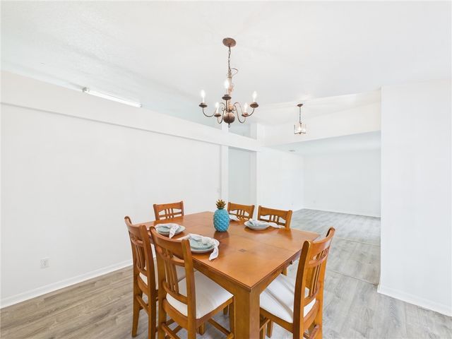 8135 100th Avenue, Vero Beach, FL 32967