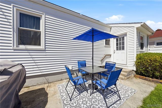211 Fairfield Avenue, Tonawanda, NY 14223