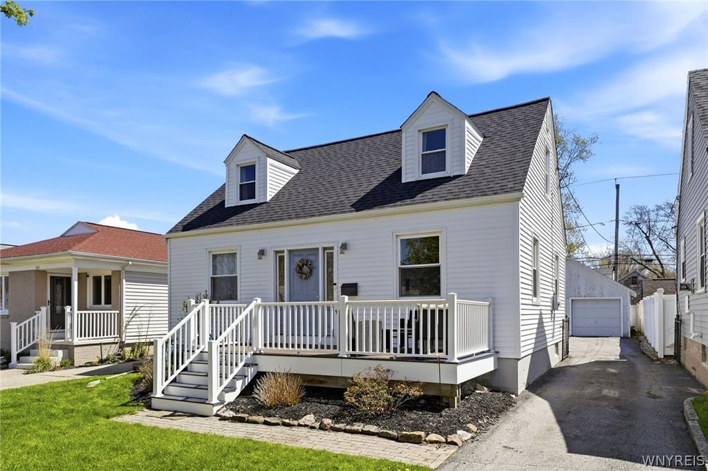 211 Fairfield Avenue, Tonawanda, NY 14223