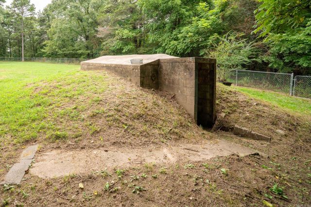 980 S highway 305 Highway, Searcy, AR 72143