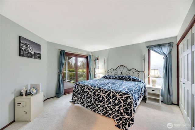 28833 11th Avenue S, Federal Way, WA 98003