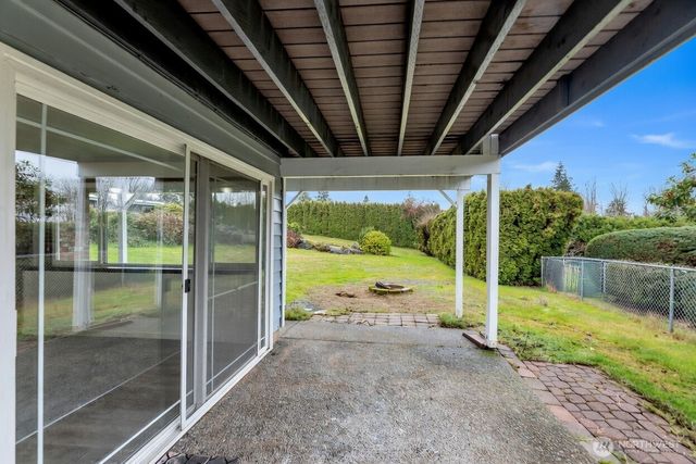 28833 11th Avenue S, Federal Way, WA 98003