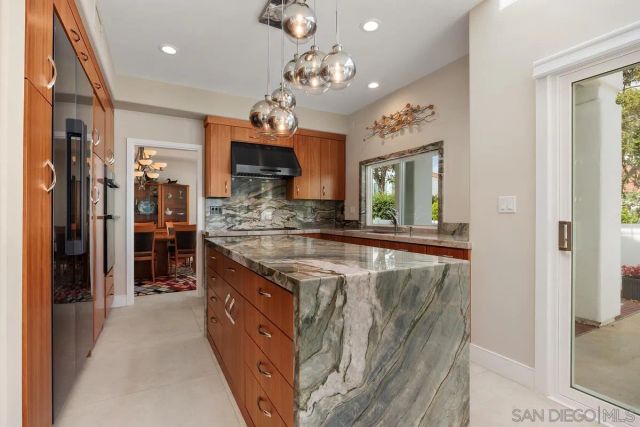 4972 Lerkas Way, Oceanside, CA 92056