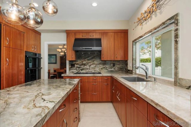 4972 Lerkas Way, Oceanside, CA 92056