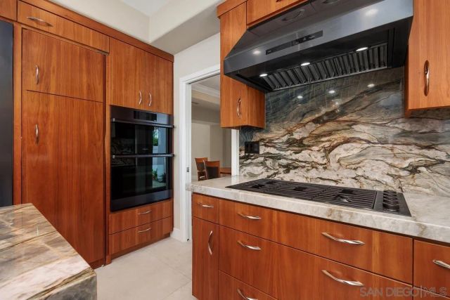 4972 Lerkas Way, Oceanside, CA 92056