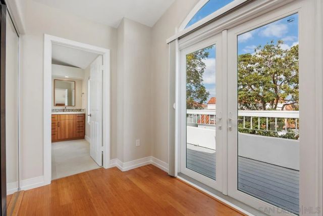 4972 Lerkas Way, Oceanside, CA 92056