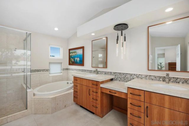 4972 Lerkas Way, Oceanside, CA 92056